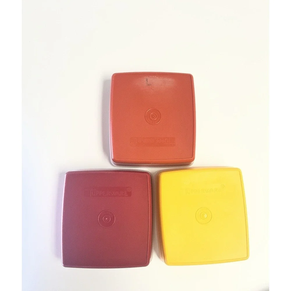 Tupperware vintage square